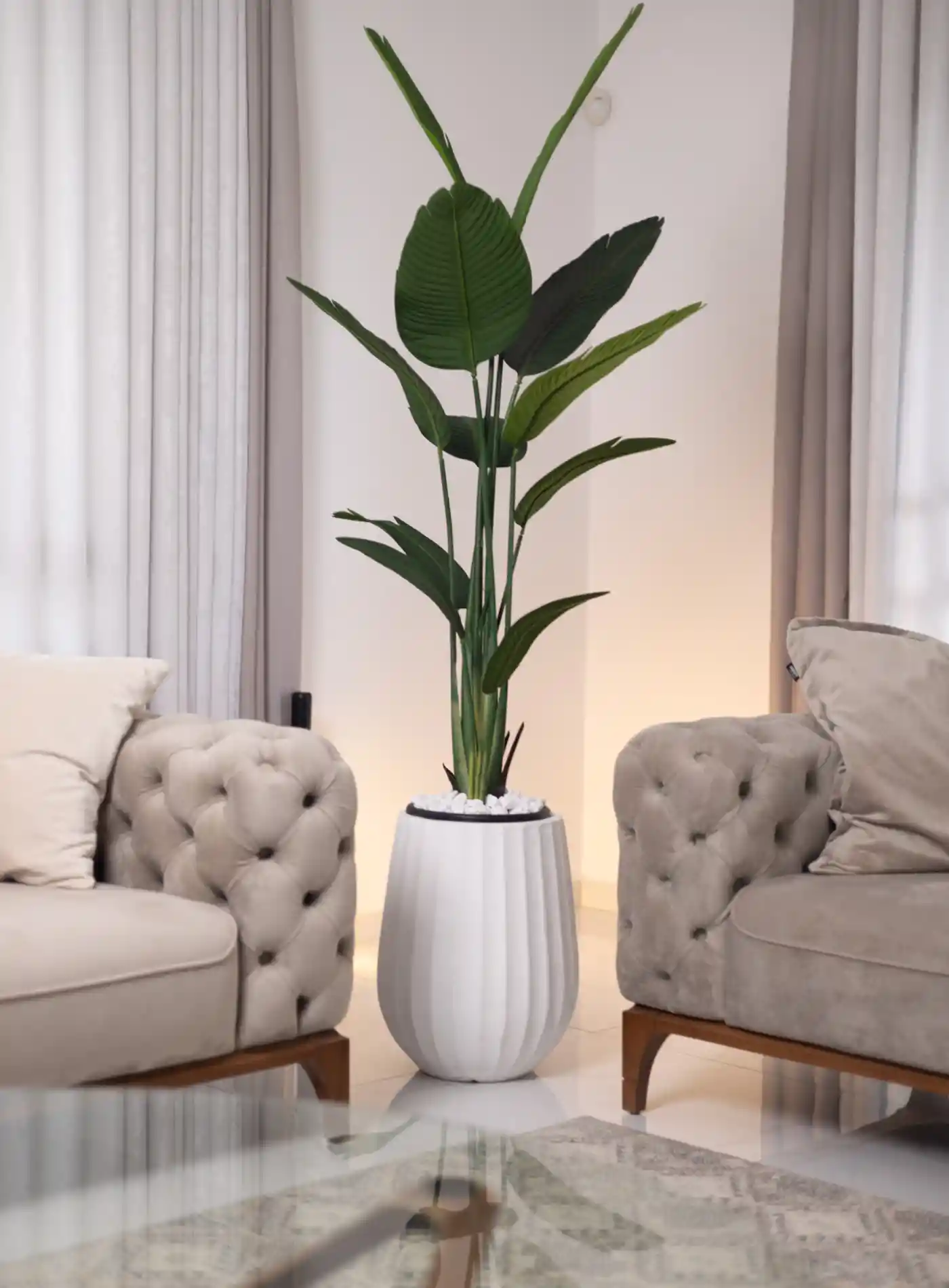 כד Elegance 45 בשילוב ציפור גן עדן מלאכותית גדולה