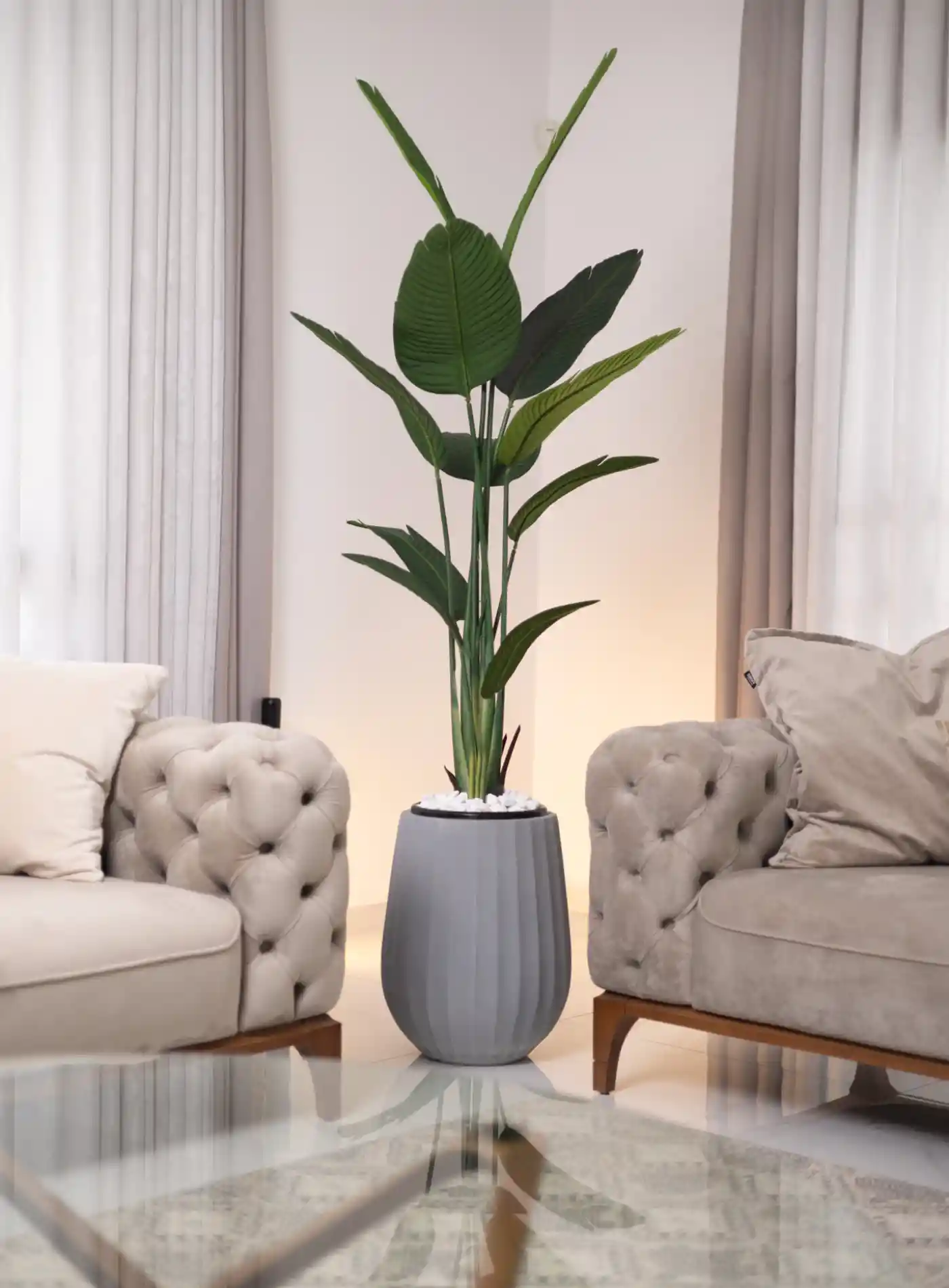 כד Elegance 45 בשילוב ציפור גן עדן מלאכותית גדולה